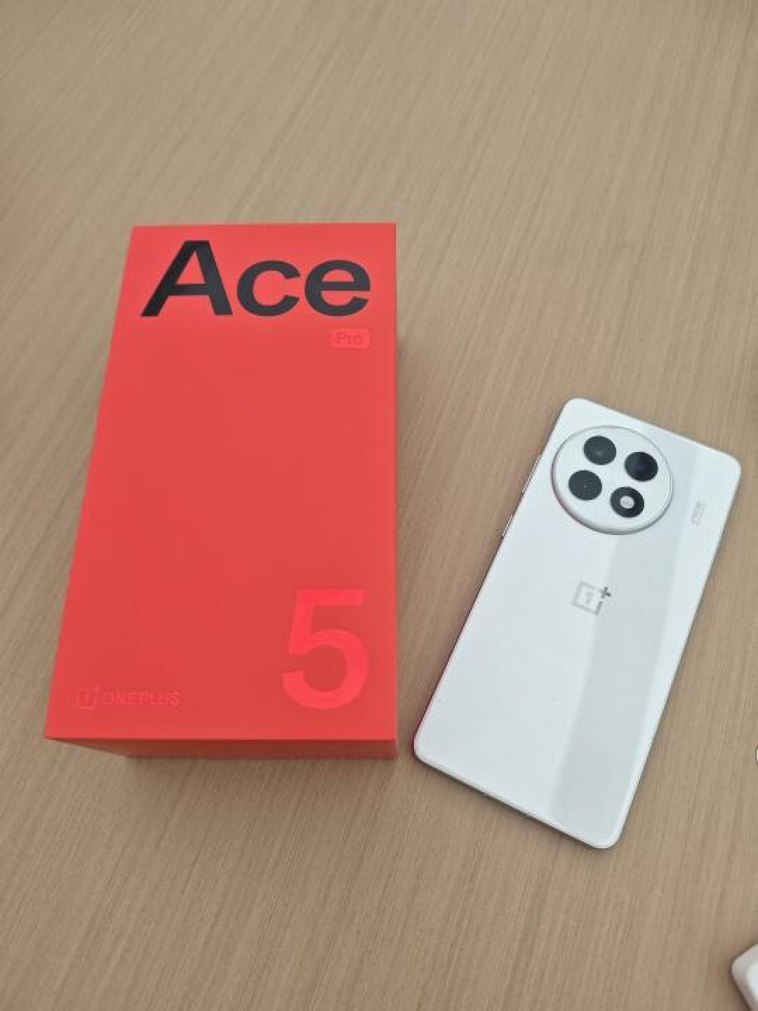 一加Ace 5系列上手:性能强劲,续航出色,性价比超预期