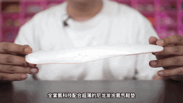 好跑好跳，驾驭门槛低！ 极致贴地的后卫鞋—狂潮6实战测评️️️