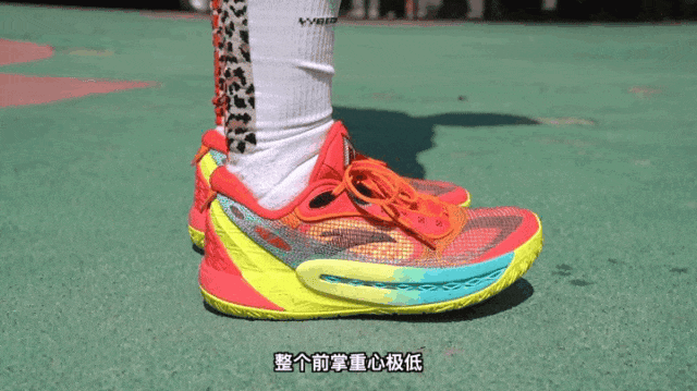 好跑好跳，驾驭门槛低！ 极致贴地的后卫鞋—狂潮6实战测评️️️