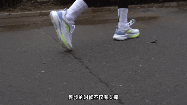 爱上跑步从TA开始-FILA柔云跑鞋2代测评分享