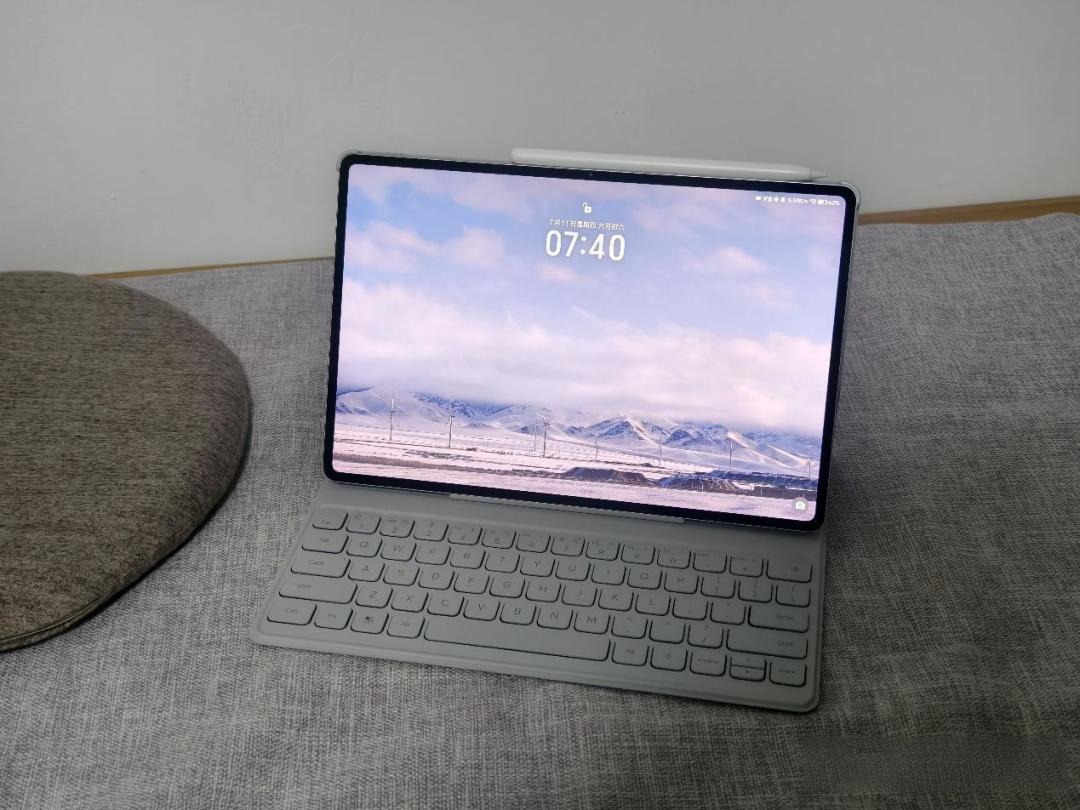 荣耀MagicPad 2：全能平板的极致体验