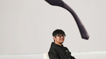 Rokid 十年，拿出了能拍照的 AI+AR 眼镜