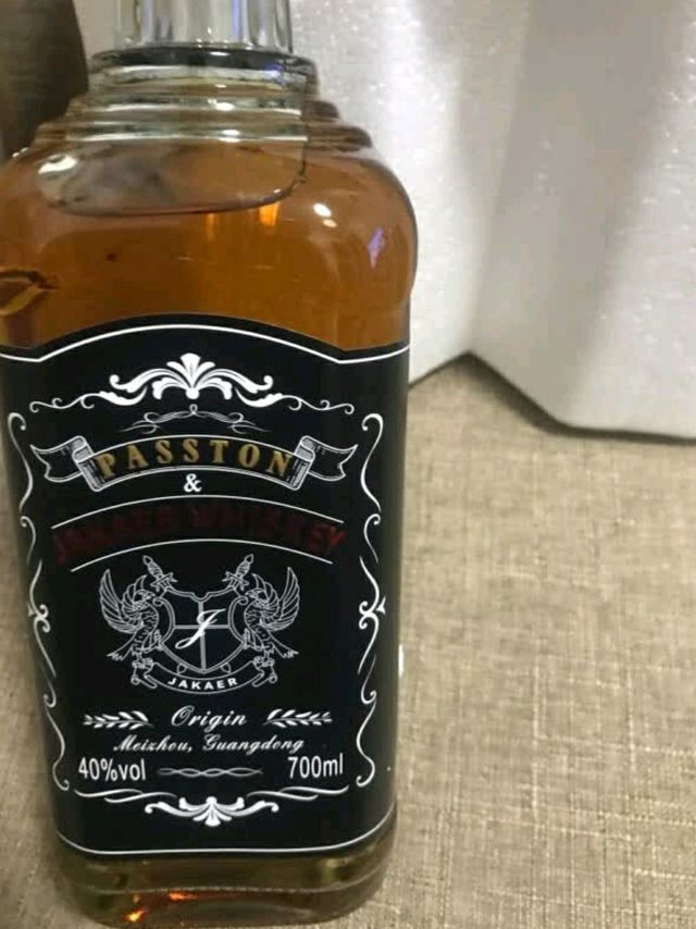 派斯顿威士忌·话在酒中，情更浓🥃