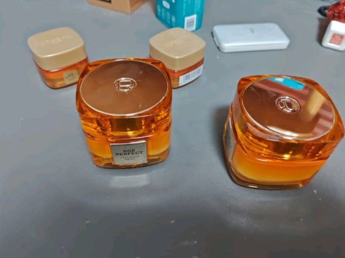 巴黎欧莱雅面霜