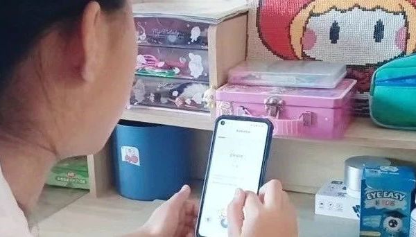 暑假孩子电子产品使用时长翻倍，视力防护如何做？补充儿童叶黄素真的有效果吗？