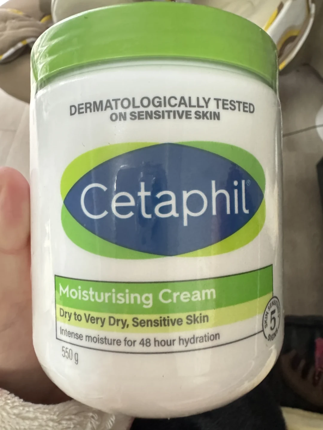 如何全面辨别丝塔芙大白罐真假货