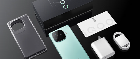 美品 vivo iQOO Z9 Turbo 12GB 256GB おまけあり