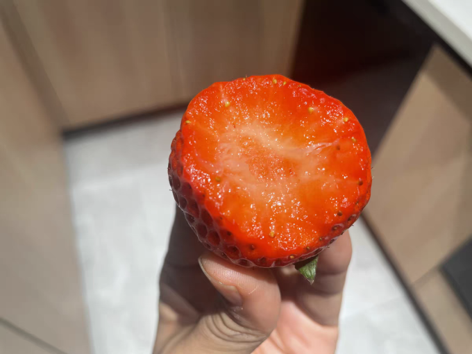 京鲜生草莓