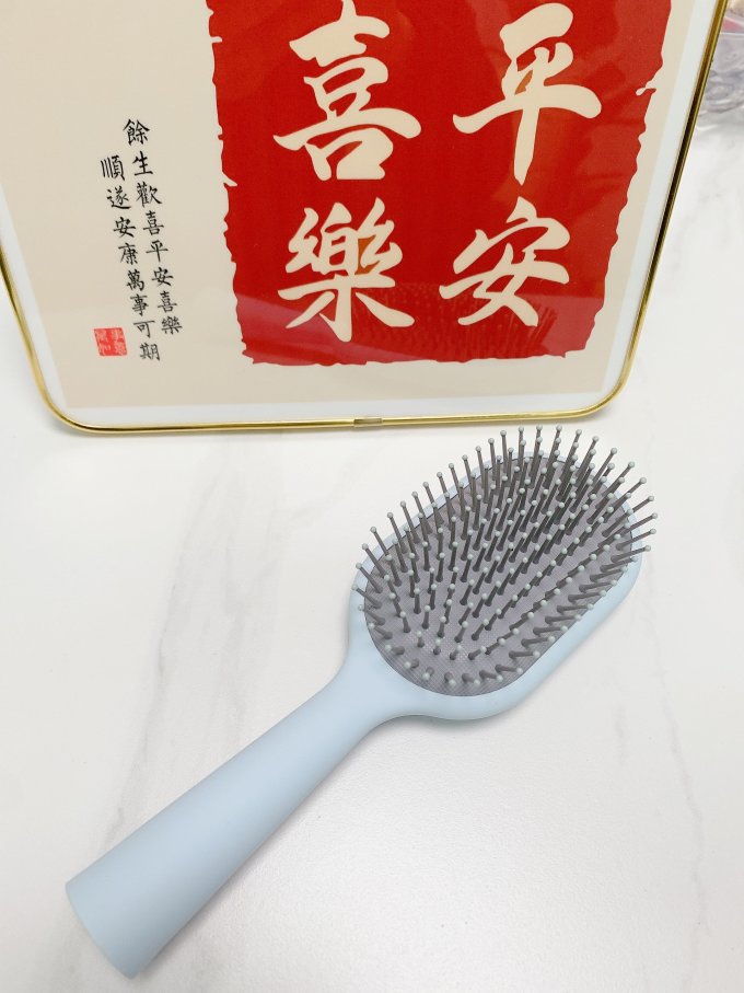 名创优品梳子