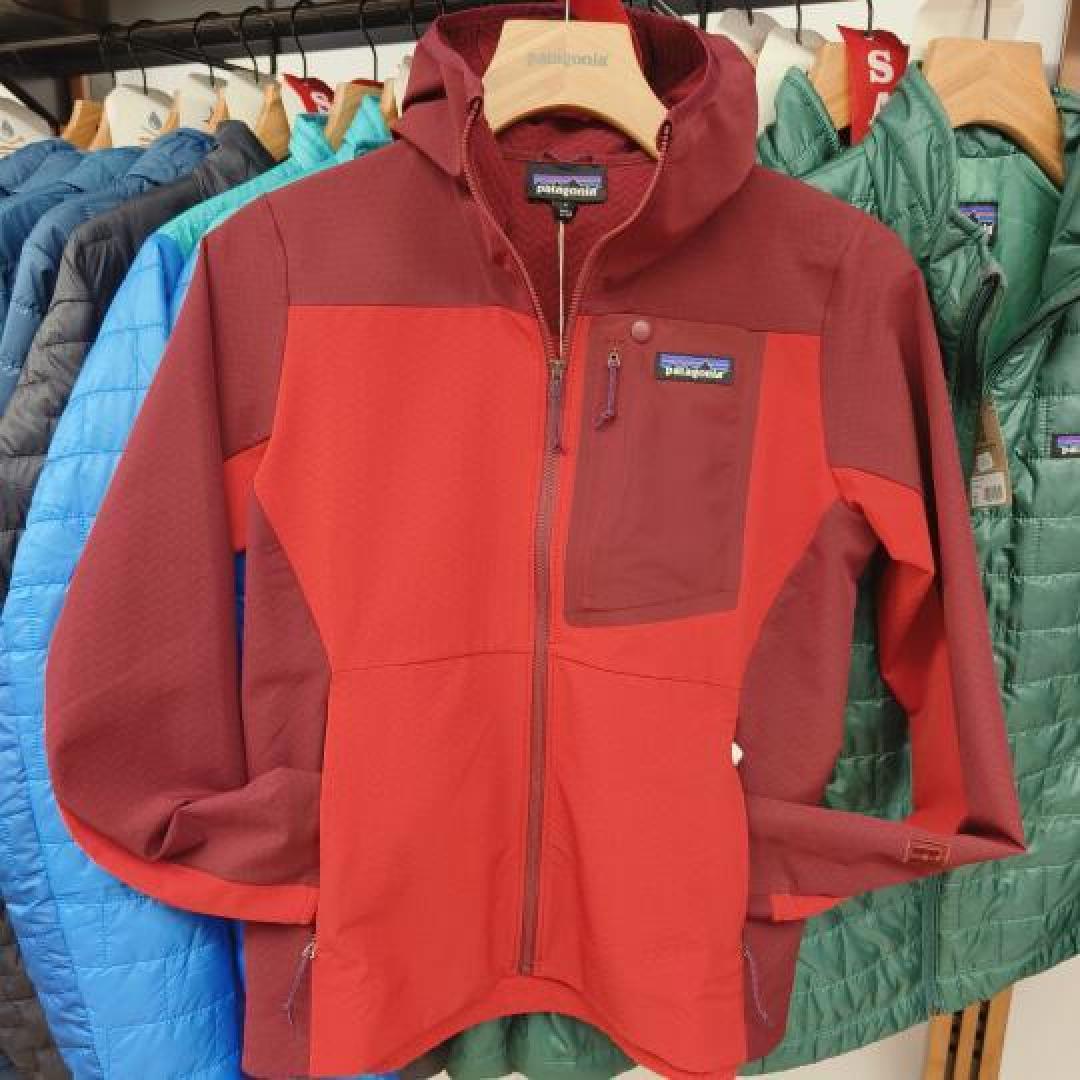 Patagonia R2系列全方位评测：舒适保暖与卓越功能的完美结合