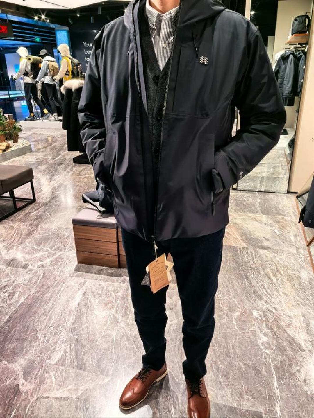 体制内打工人青睐可隆通勤穿搭的多重原因揭秘