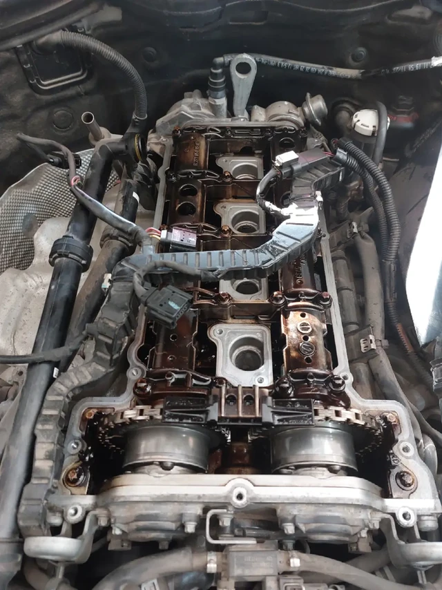 奔驰M271发动机换火花塞攻略