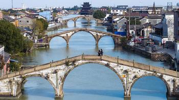 高铁55min直达！太湖边2200+年江南古城！汇集山川温泉、水乡老街的周边游宝地，又火了！ 