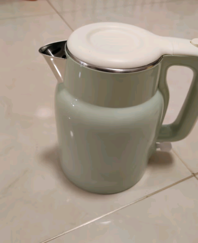 小熊电水壶