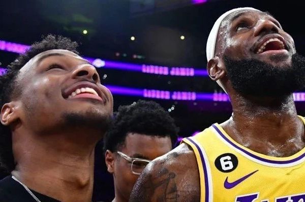 詹姆斯儿子成了带货一哥？NBA球衣的隐藏财富链