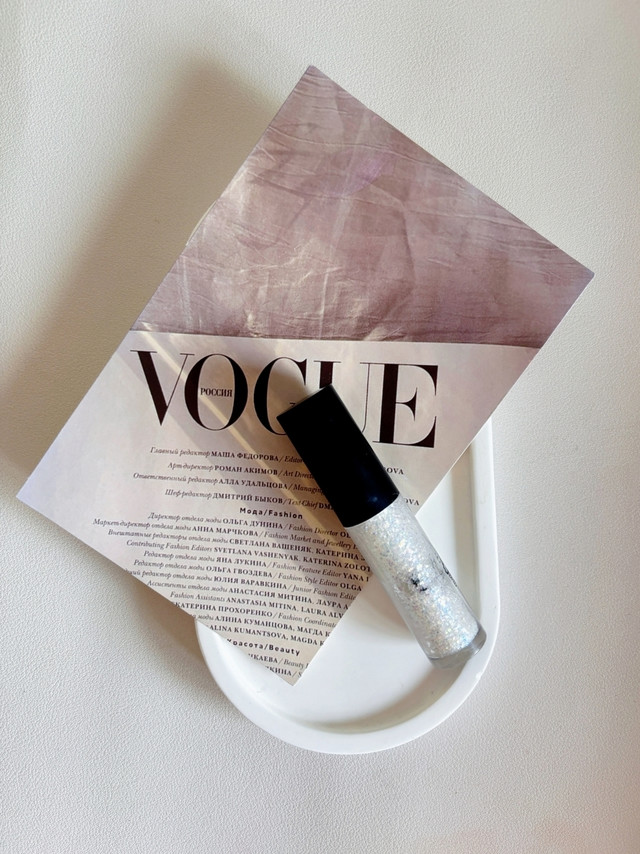 3CE 一滴泪 液体眼影，闪闪惹人爱