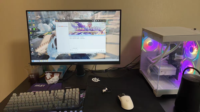 惠科显示器