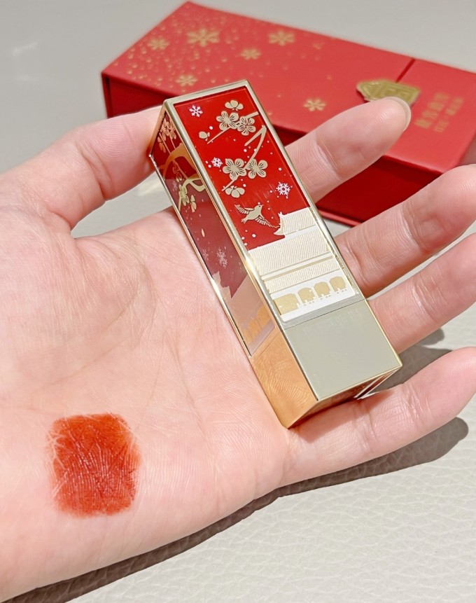 唇膏雪(唇膏推荐)