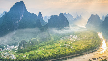 思路打开，开销减半！3元泡汤、5毛撸串！全国8大旅游平替目的地盘点，带你避开人从众！ 