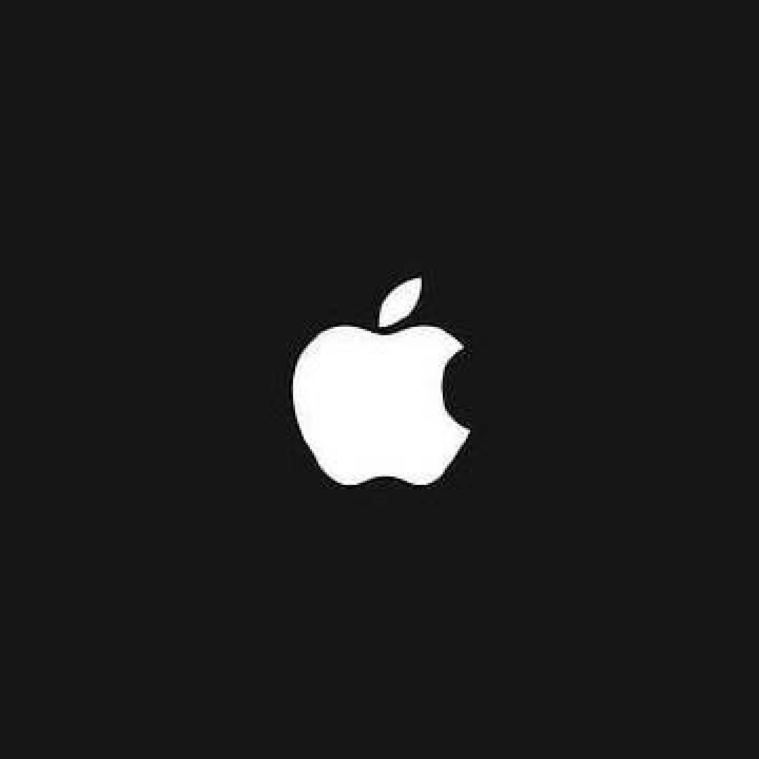 扎克伯格怒批苹果缺乏创新:20年靠iPhone维持霸权