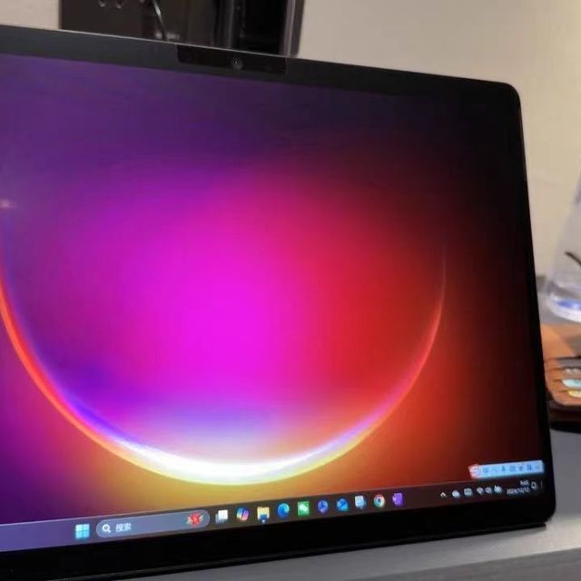 🌟【工作必备】Surface Pro9防窥膜，保护你的每一份隐私！🔒
