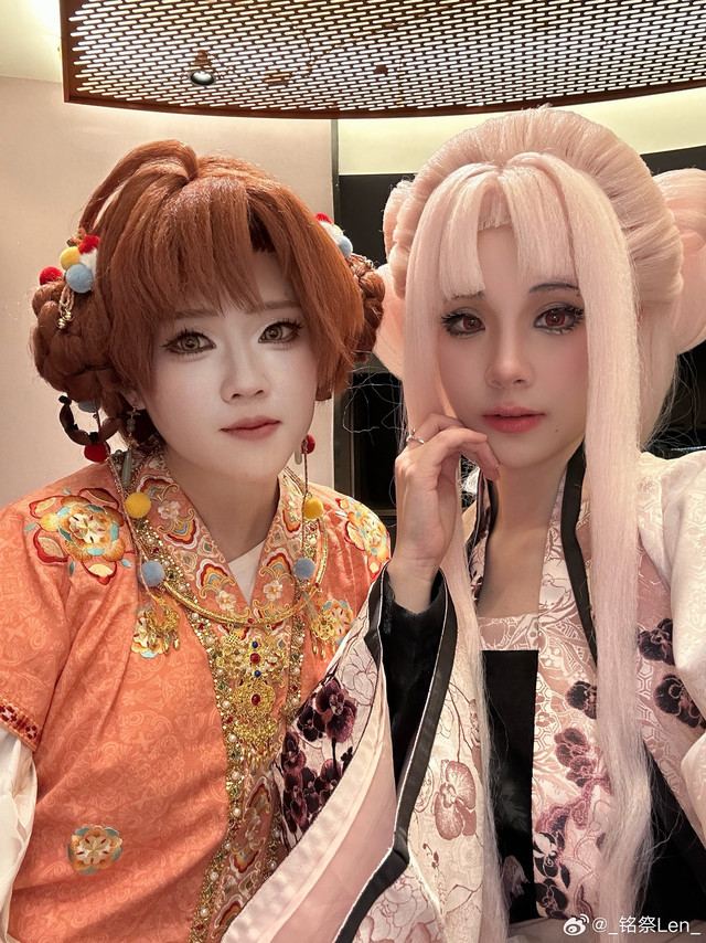 度过了一个非常充实且快乐的1.11幸福到希望这天可以永远不结束在无期Only表演了2025第一场舞台剧 见到了CCG结束后再也没有见过的伙伴们 也是能和无期迷途的白逸好好告别了 （但是在不提前说明流程