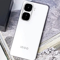 iQOO Neo10：性价比之选，性能与颜值并存🌟