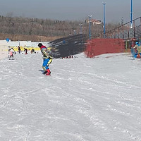 这个寒假带孩子去白鹿原滑雪场去撒欢儿！