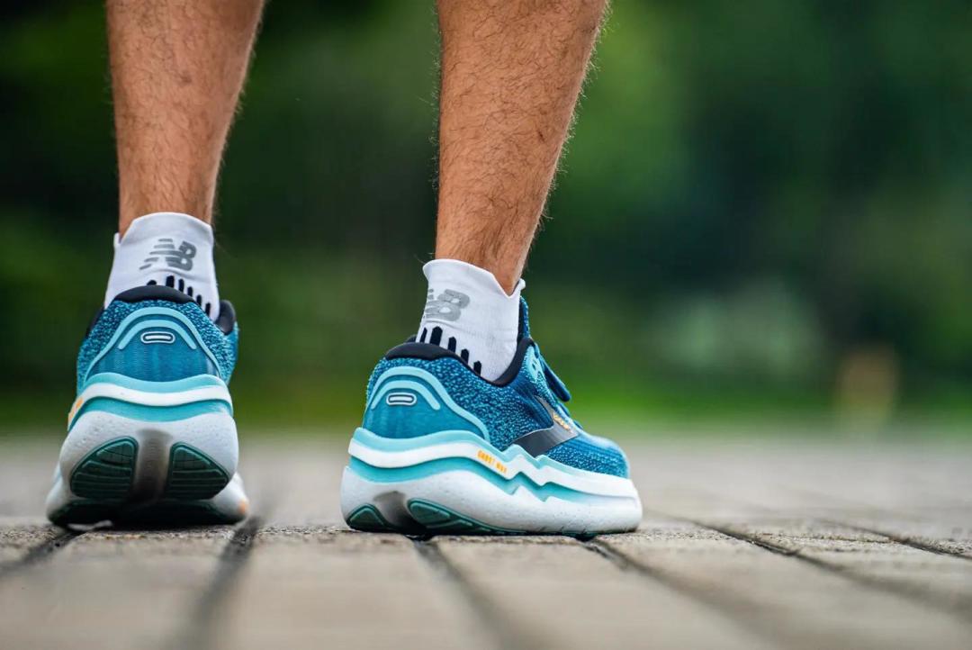 Brooks Ghost Max 2跑鞋详细评测:缓震性能与使用体验分享
