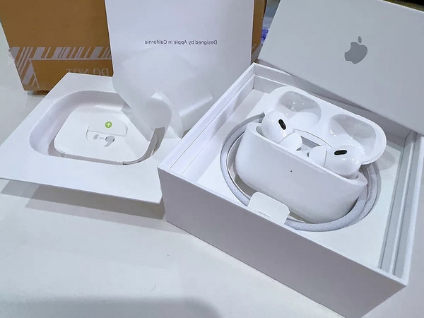 AirPods Pro 2代——续航与舒适度的双重保障