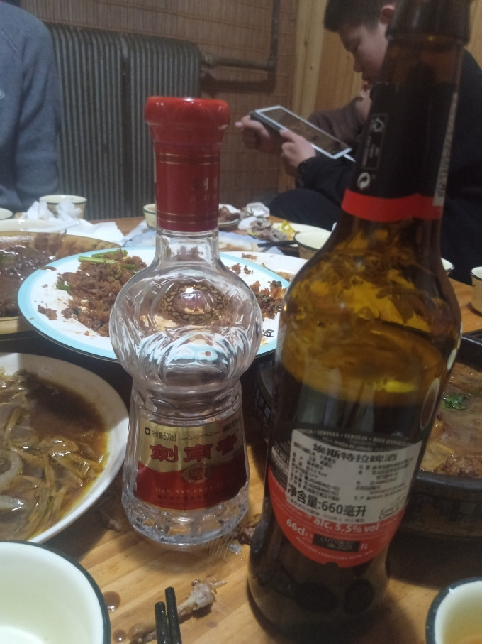 剑南春白酒