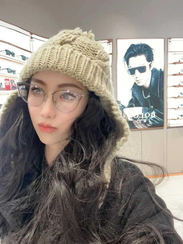 救命！！请把这副眼镜👓焊在我脸上！！