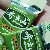 齐云山南酸枣糕：年货里的甜蜜选择