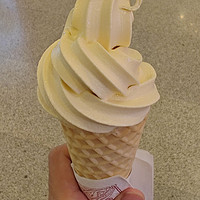 茶颜悦色酥山甜筒🍦，一个只要2.9元