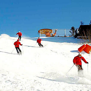 北京老牌滑雪场，军都山滑雪场入门滑雪优选