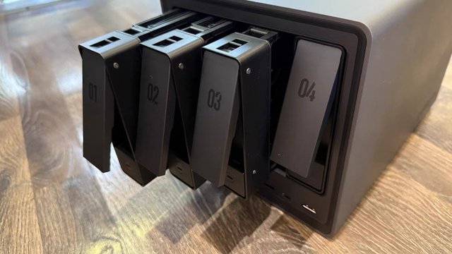 绿联DXP4800，畅享影音娱乐
