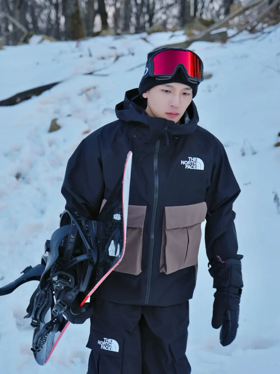 高性能时尚兼备:北面滑雪服推荐