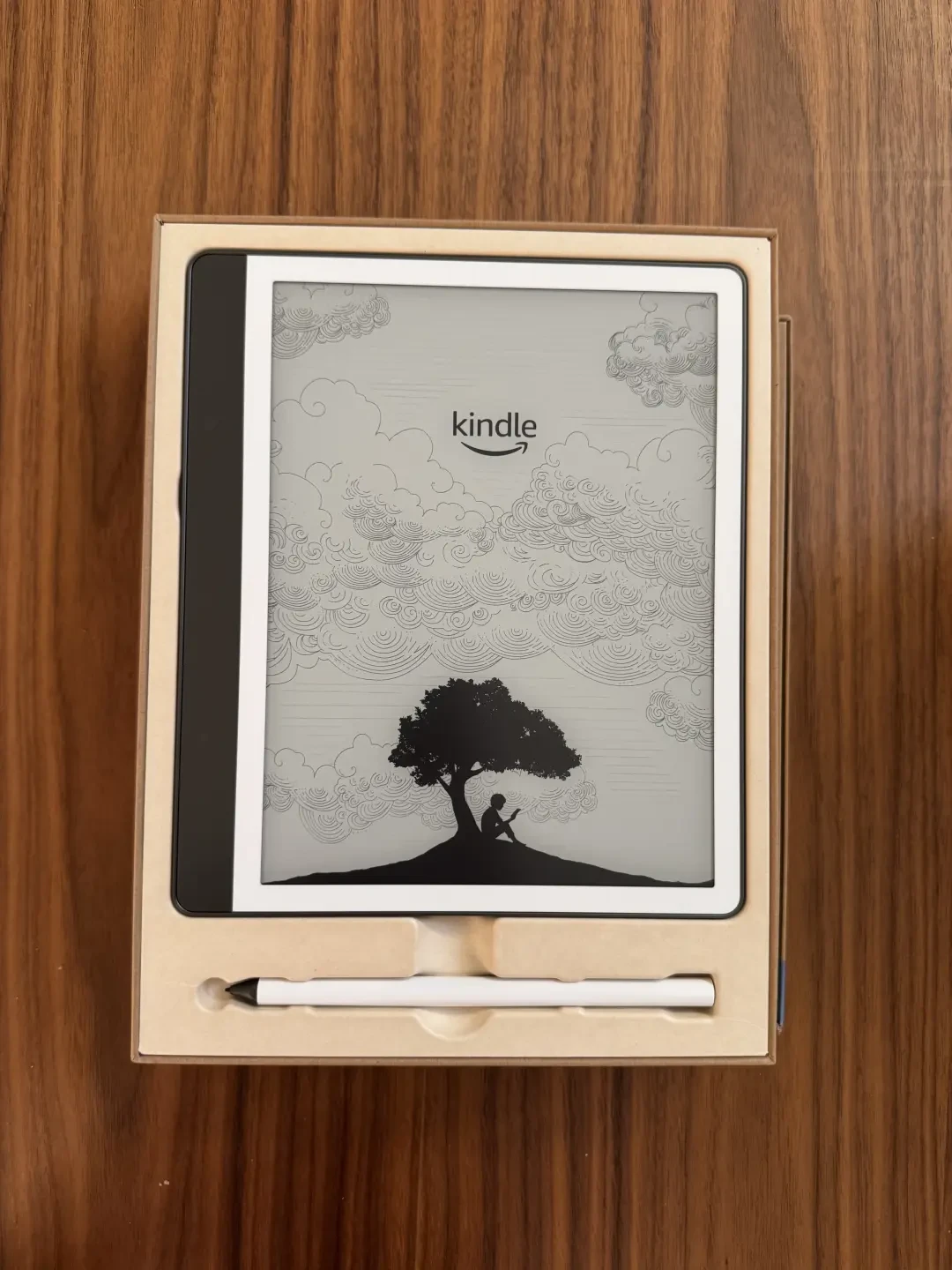 全新Kindle Scribe：触感如纸，AI加持，重新定义阅读和书写体验