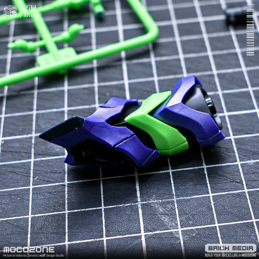 新世纪福音战士初号机 EVA-01,布鲁可这款做的还可以!