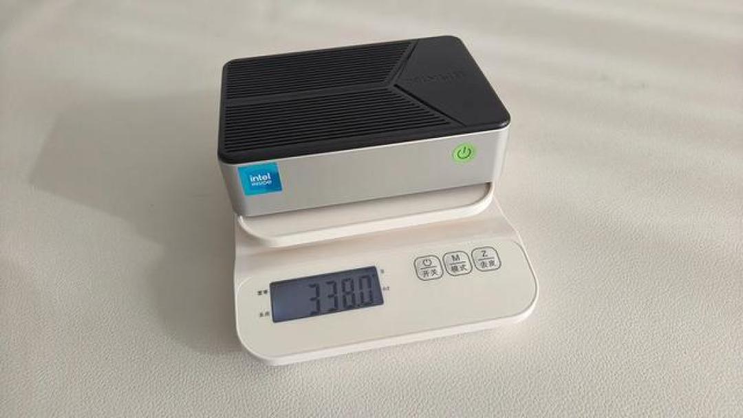 迷你主机新选择:极摩客G9-FnOS性能解析