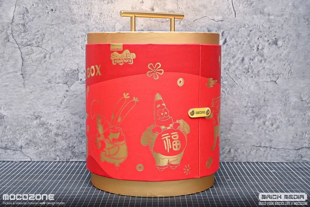 海绵宝宝节庆套装,好事集盒设计的挺好看!