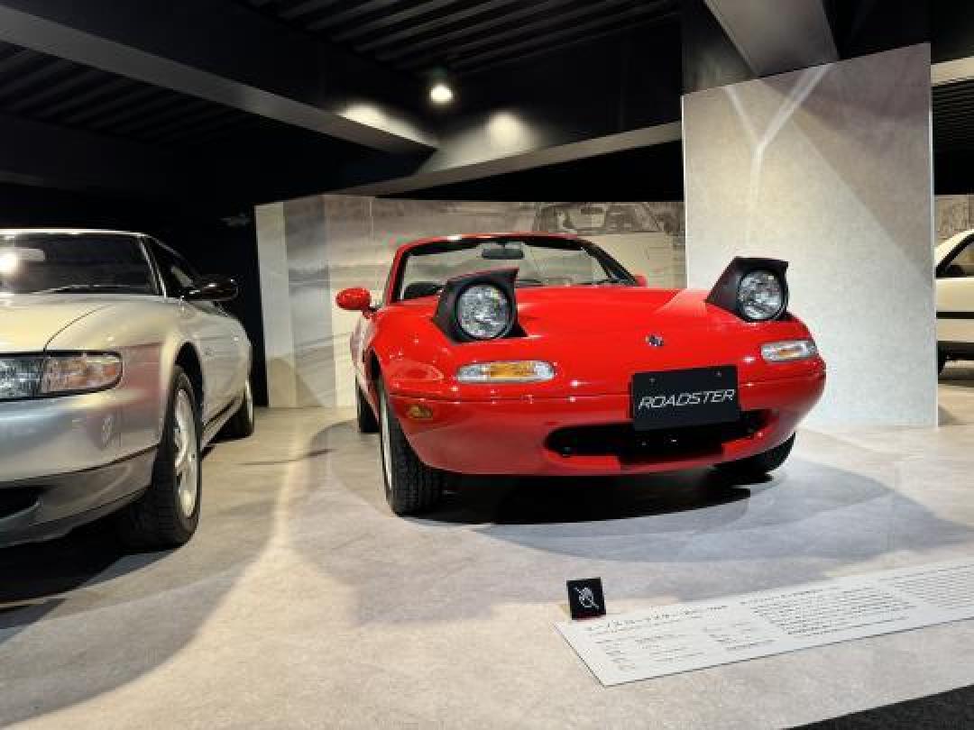 2025款马自达MX-5 Miata定价公布:新增35周年纪念版,配置升级亮点多