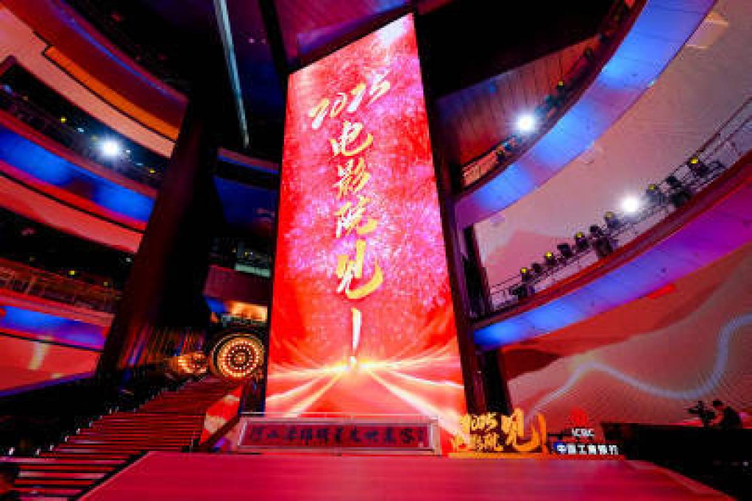 2025春节档电影片单发布会：6部大片震撼揭晓，票房预售破亿