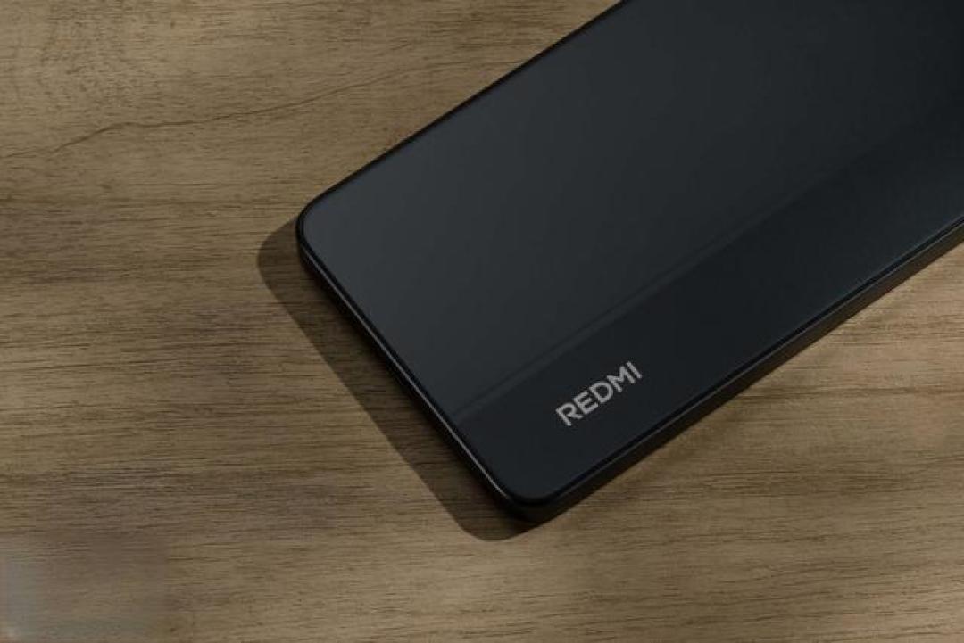 REDMI Turbo 4发布：天玑8400-Ultra加持，续航与快充双提升