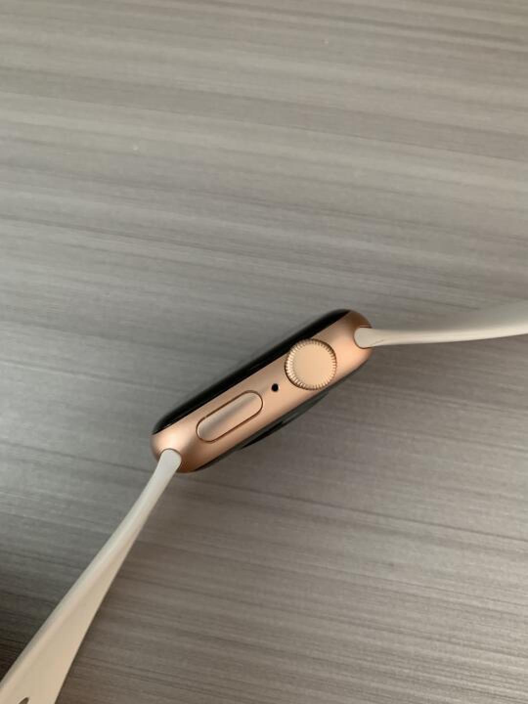 第三代Apple Watch SE将亮相：彩色外壳搭配S9芯片，全新功能尽显诚意