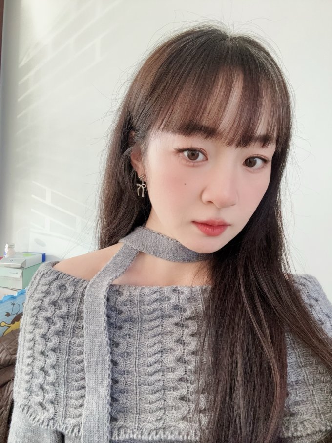 女士毛衣