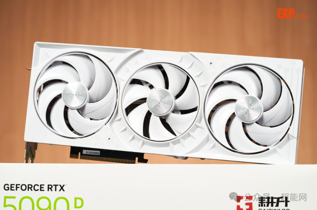 GeForce RTX 5090 D显卡天梯榜首测:软硬技术齐发力,俯首踏雪至山巅_显卡_什么值得买