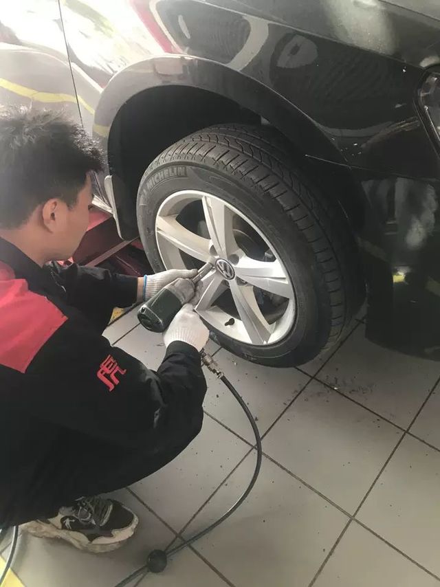 邓禄普215/55R1794V轮胎魅力何在？