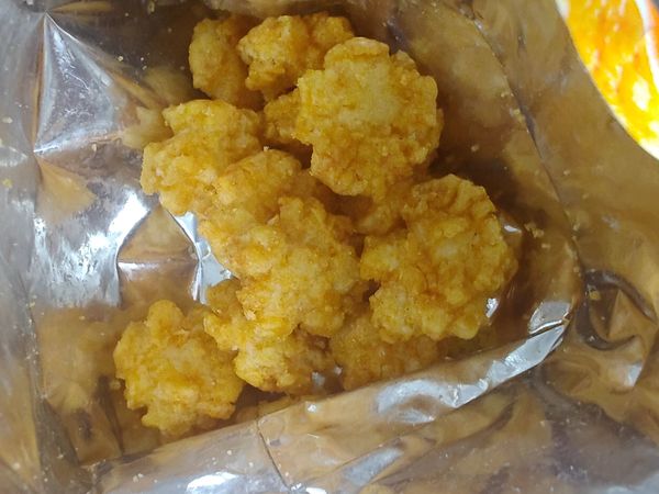 味道依旧，童年吃不停的旺旺小小酥