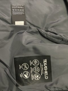 700多的狼爪羽绒服，还是220g白鹅绒！超值
